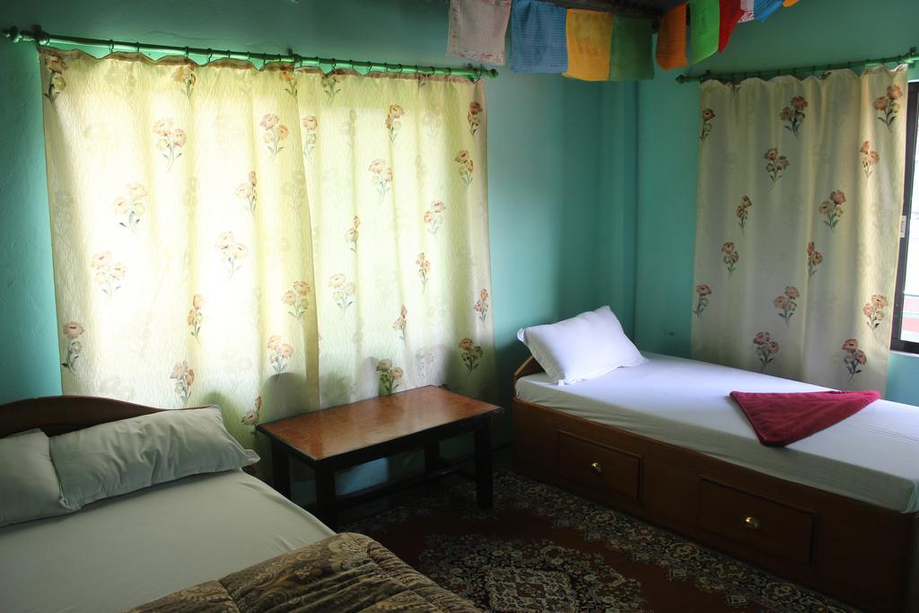 Bickey'S Homestay Покхара Экстерьер фото