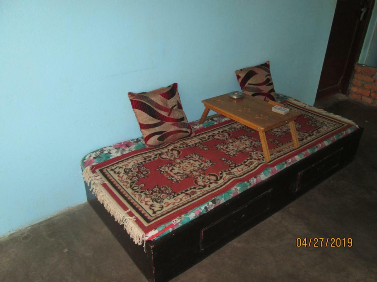 Bickey'S Homestay Покхара Экстерьер фото